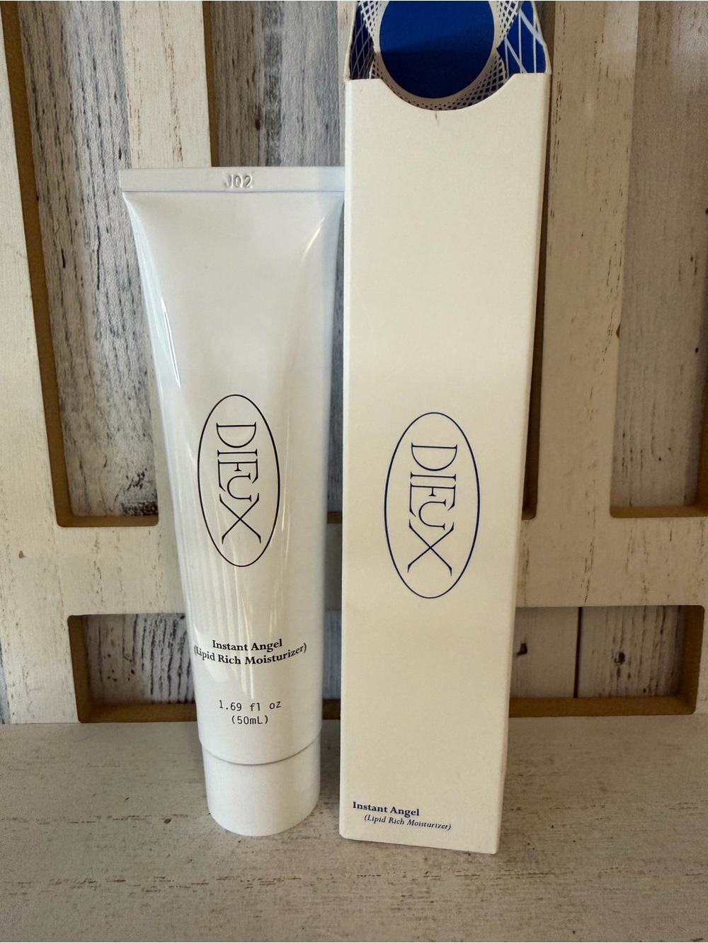 Dieux Instant Angel Firming Moisturizer Cream Lotion 1.69 OZ 50 ML New In Box